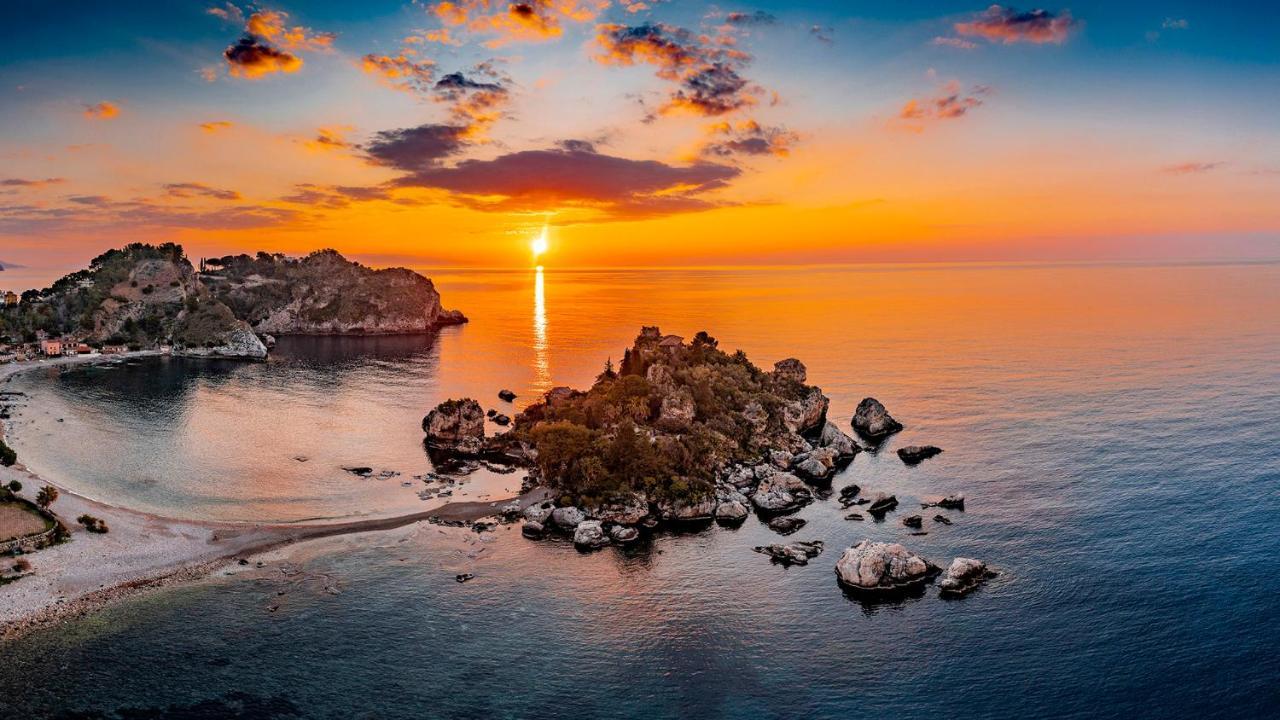 Baia Aurora * Letojanni